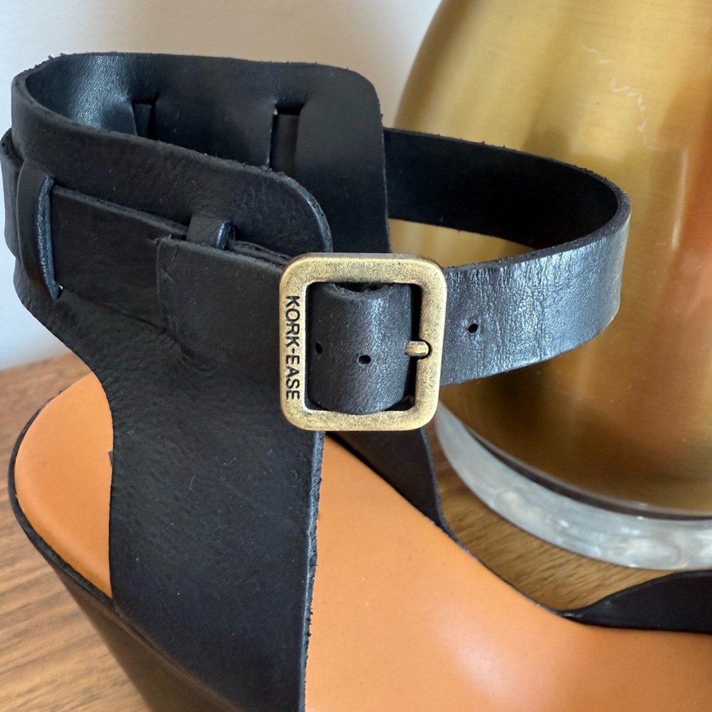 New Kork-Ease Stasia Black Leather p
Platform Sandal - Picture 3 of 9
